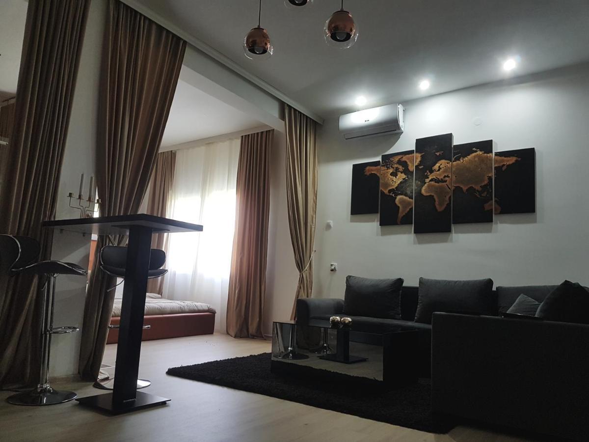 Apartments Vila White House Pancevo Luaran gambar