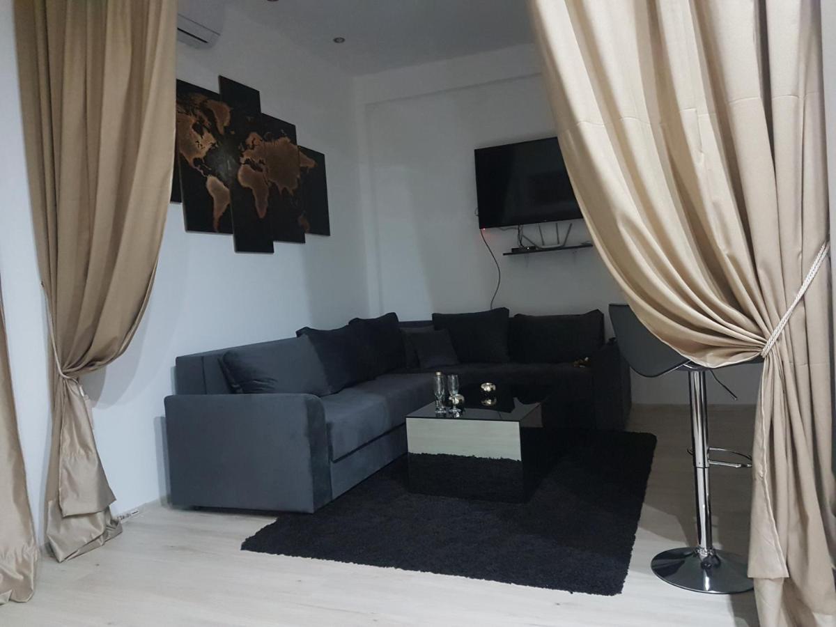 Apartments Vila White House Pancevo Luaran gambar