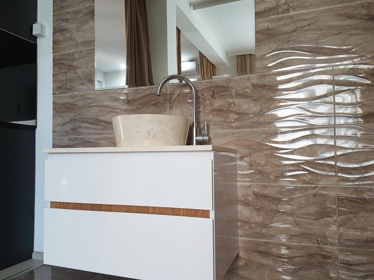 Apartments Vila White House Pancevo Luaran gambar