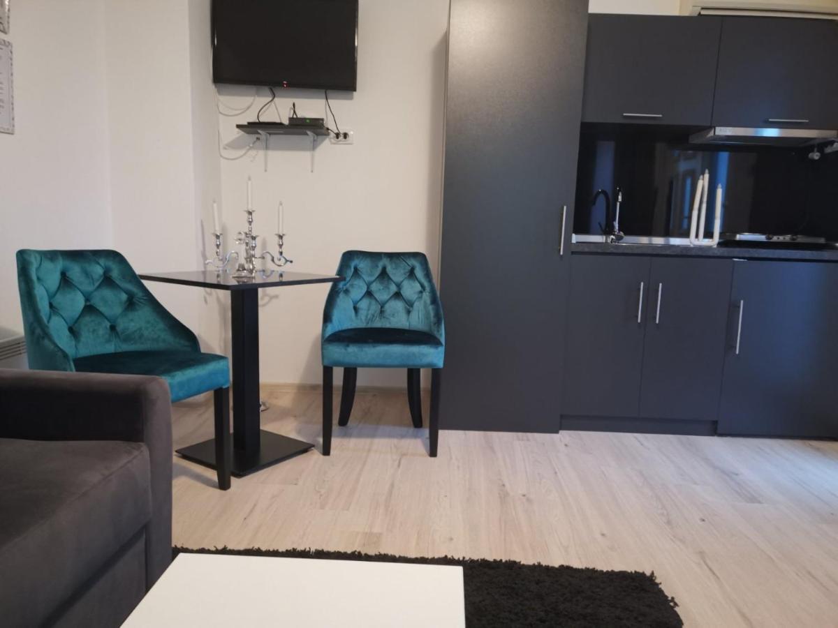 Apartments Vila White House Pancevo Luaran gambar